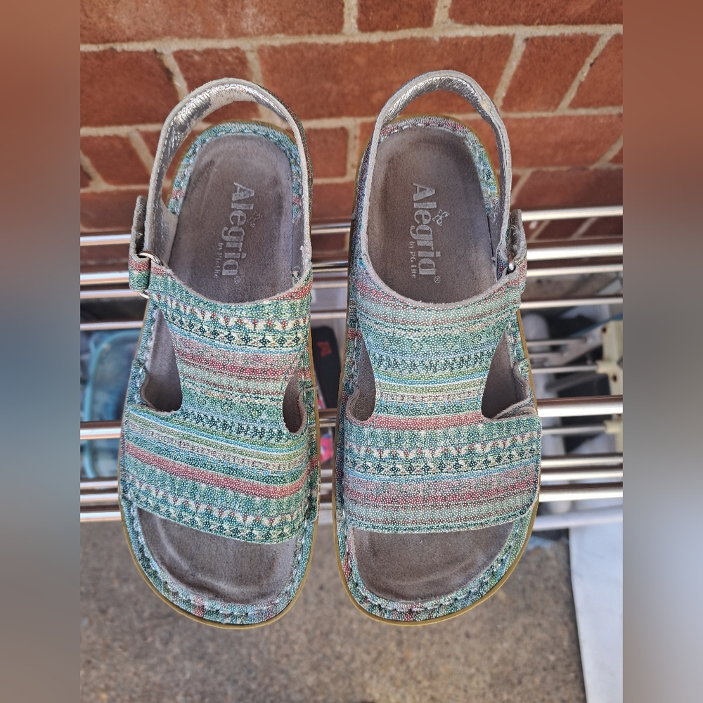 Alegria Women's Multicolor Sandals